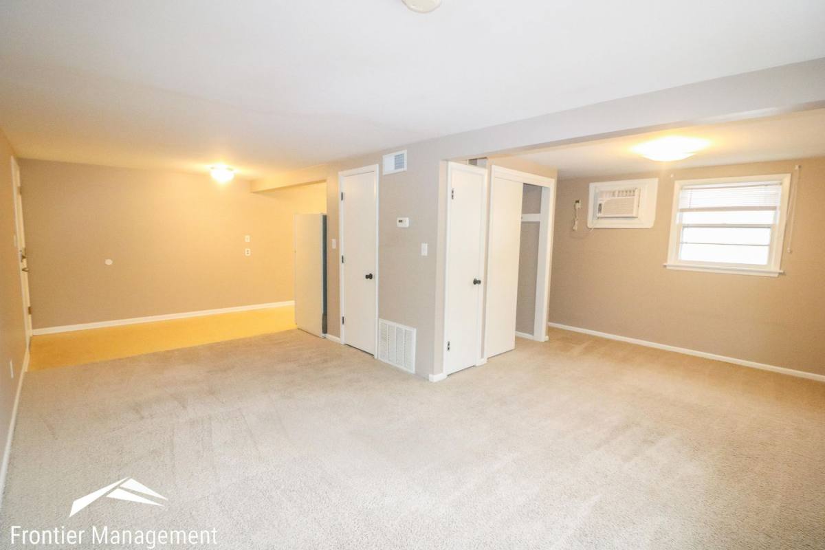Apartment for rent at 2103 Green Ave, Manhattan, KS 66502