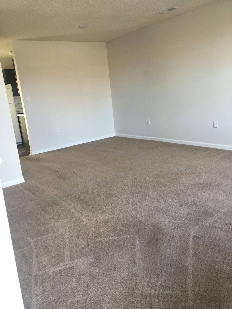 Apartment for rent at 1601 W Elm St, Athens, AL 35611