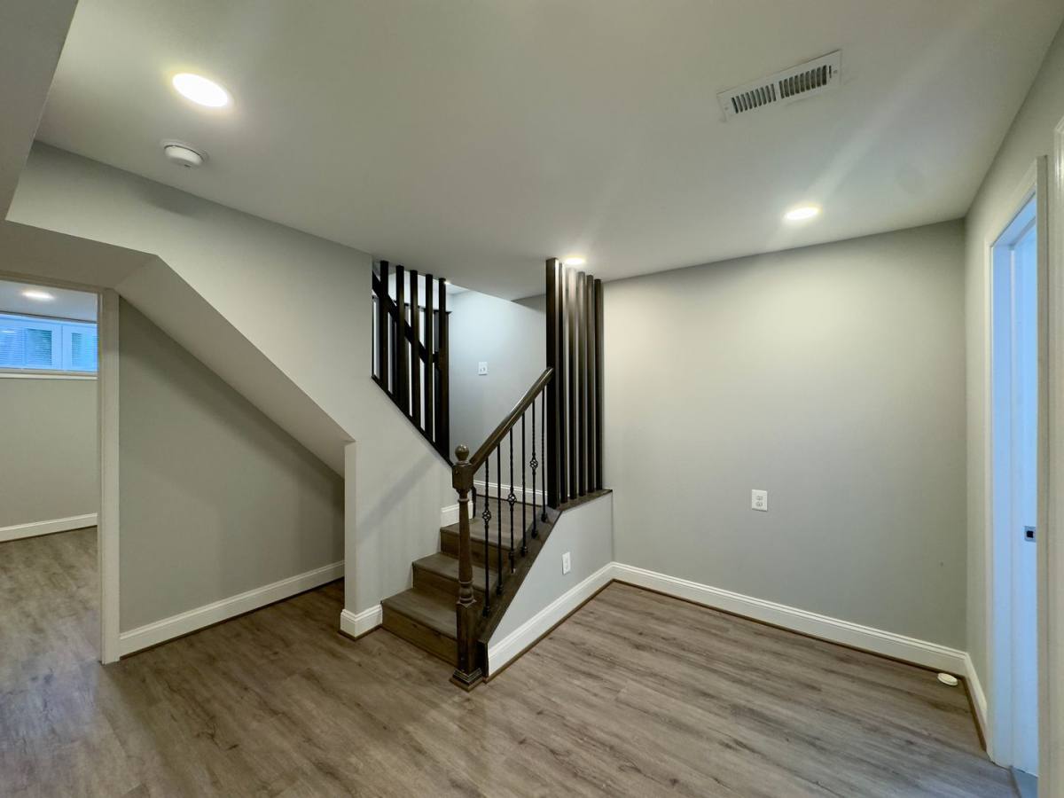 Townhouse for rent at 115 S Eaton St, Baltimore, MD 21224