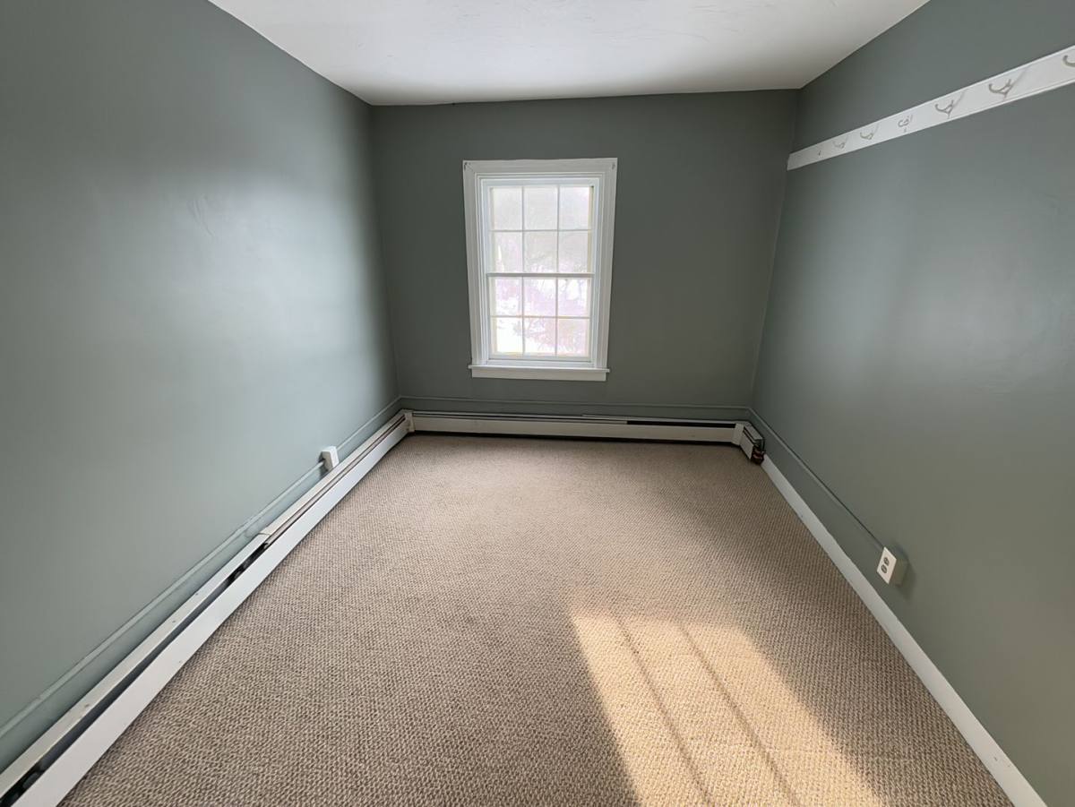 House for rent at 4672 Myers Rd, Glen Rock, PA 17327