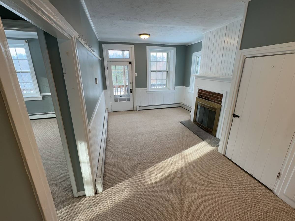 House for rent at 4672 Myers Rd, Glen Rock, PA 17327
