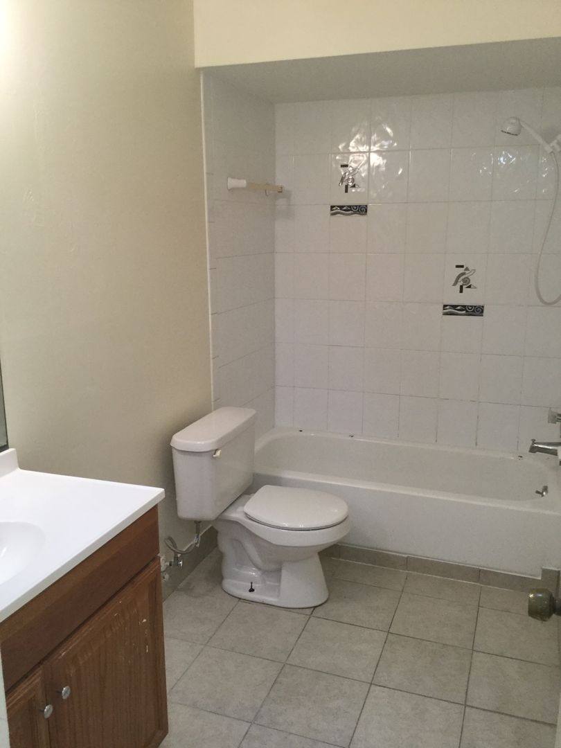 Townhouse for rent at 2454 Rio Pinar Lakes Blvd, Orlando, FL 32822
