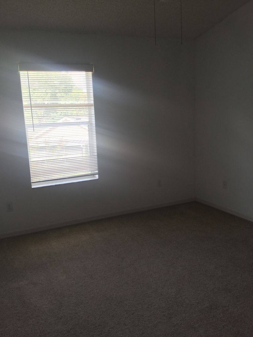 Townhouse for rent at 2454 Rio Pinar Lakes Blvd, Orlando, FL 32822