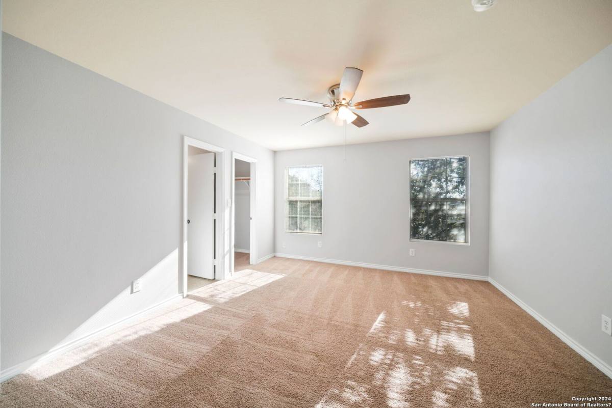 Townhouse for rent at 6410 Summit Oak, San Antonio, TX 78229