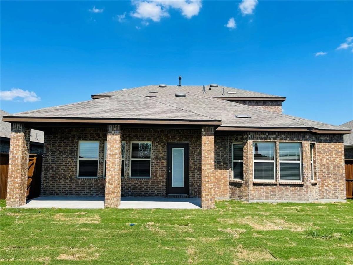 House for rent at 6334 Yorkdale St, Aubrey, TX 76227