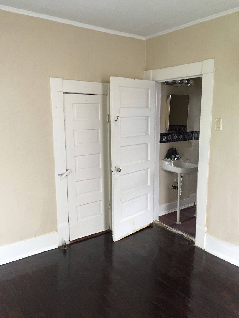 House for rent at 1018 Olive St, San Antonio, TX 78202