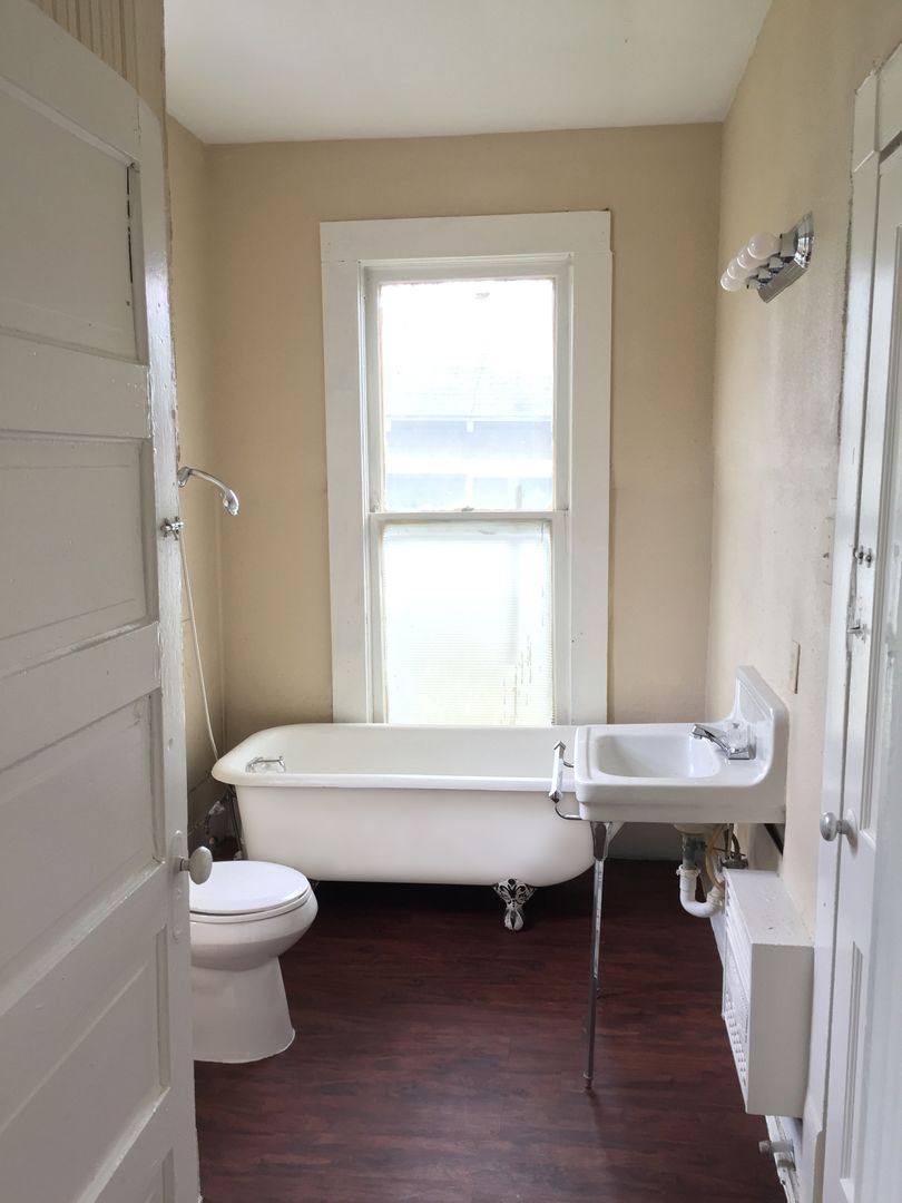 House for rent at 1018 Olive St, San Antonio, TX 78202