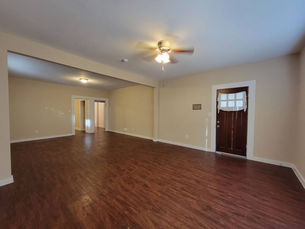 House for rent at 1111 Gibbs, San Antonio, TX 78202