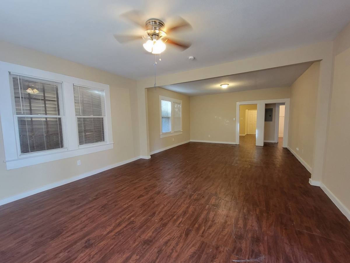 House for rent at 1111 Gibbs, San Antonio, TX 78202