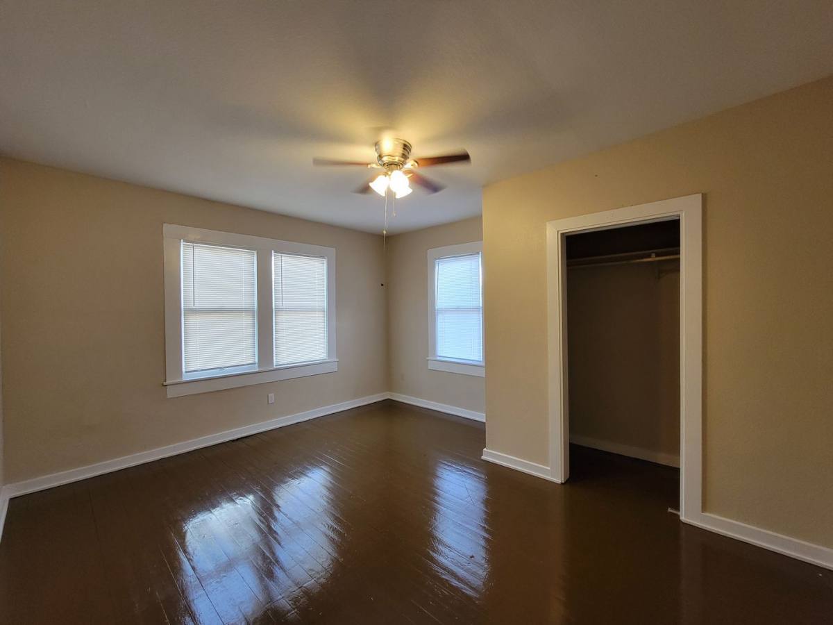 House for rent at 1111 Gibbs, San Antonio, TX 78202