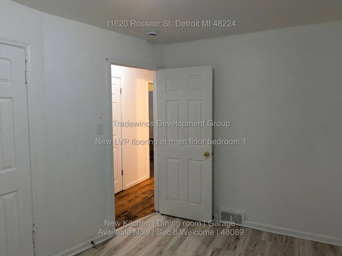 House for rent at 11620 Rossiter St, Detroit, MI 48224