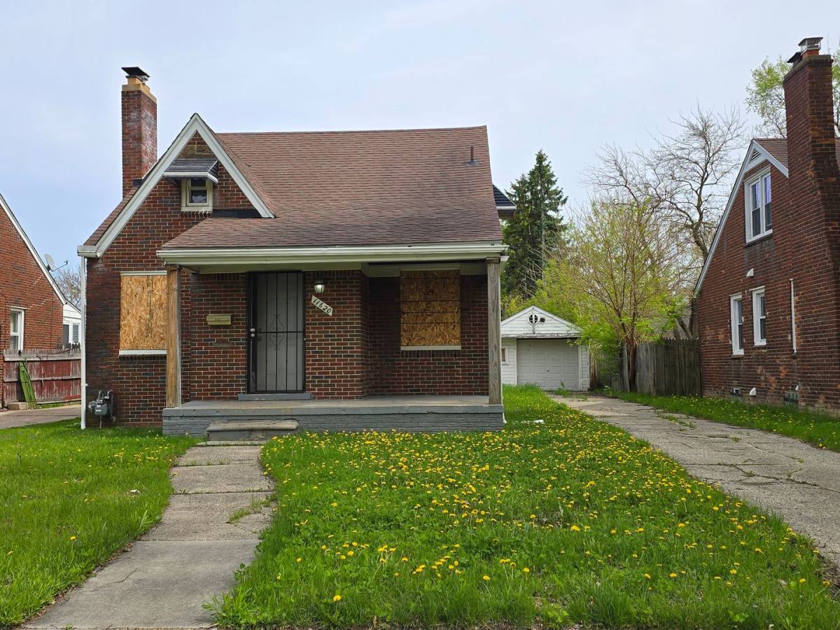 House for rent at 11620 Rossiter St, Detroit, MI 48224