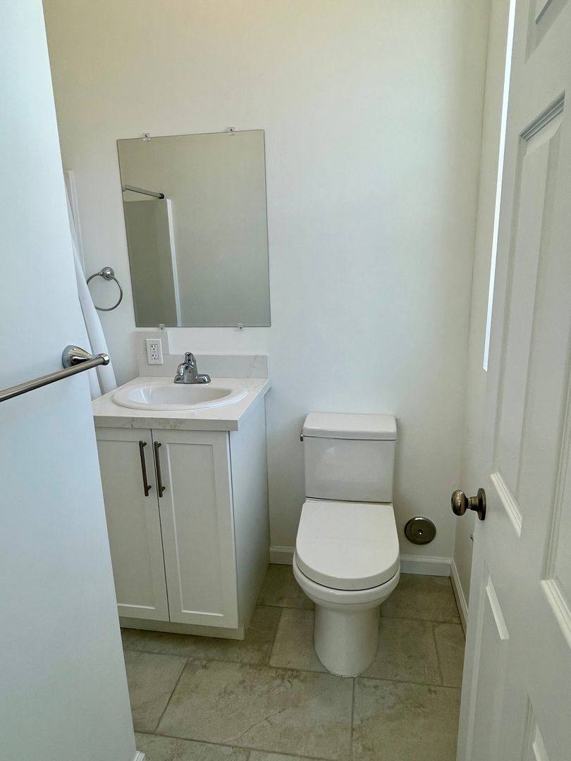 Apartment for rent at 4118 Adams Ave #8, San Diego, CA 92116