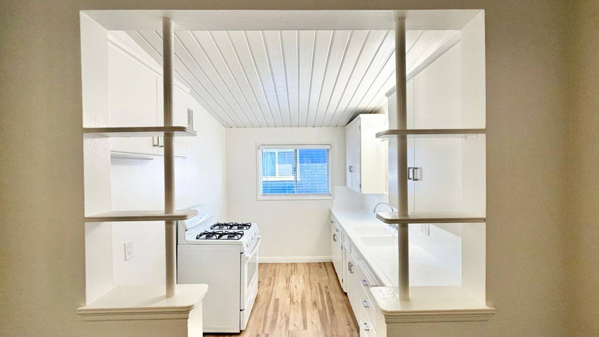 Apartment for rent at 4115 Palmwood Dr, Los Angeles, CA 90008