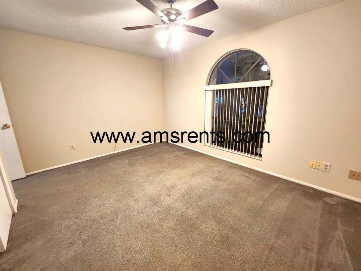 House for rent at 3285 Peace Pipe Dr, Kissimmee, FL 34746