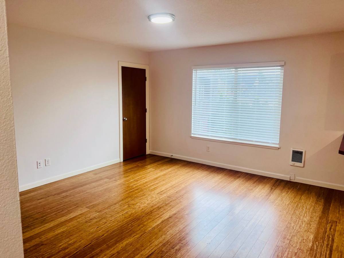 Apartment for rent at 8040 N Ivanhoe St, Portland, OR 97203
