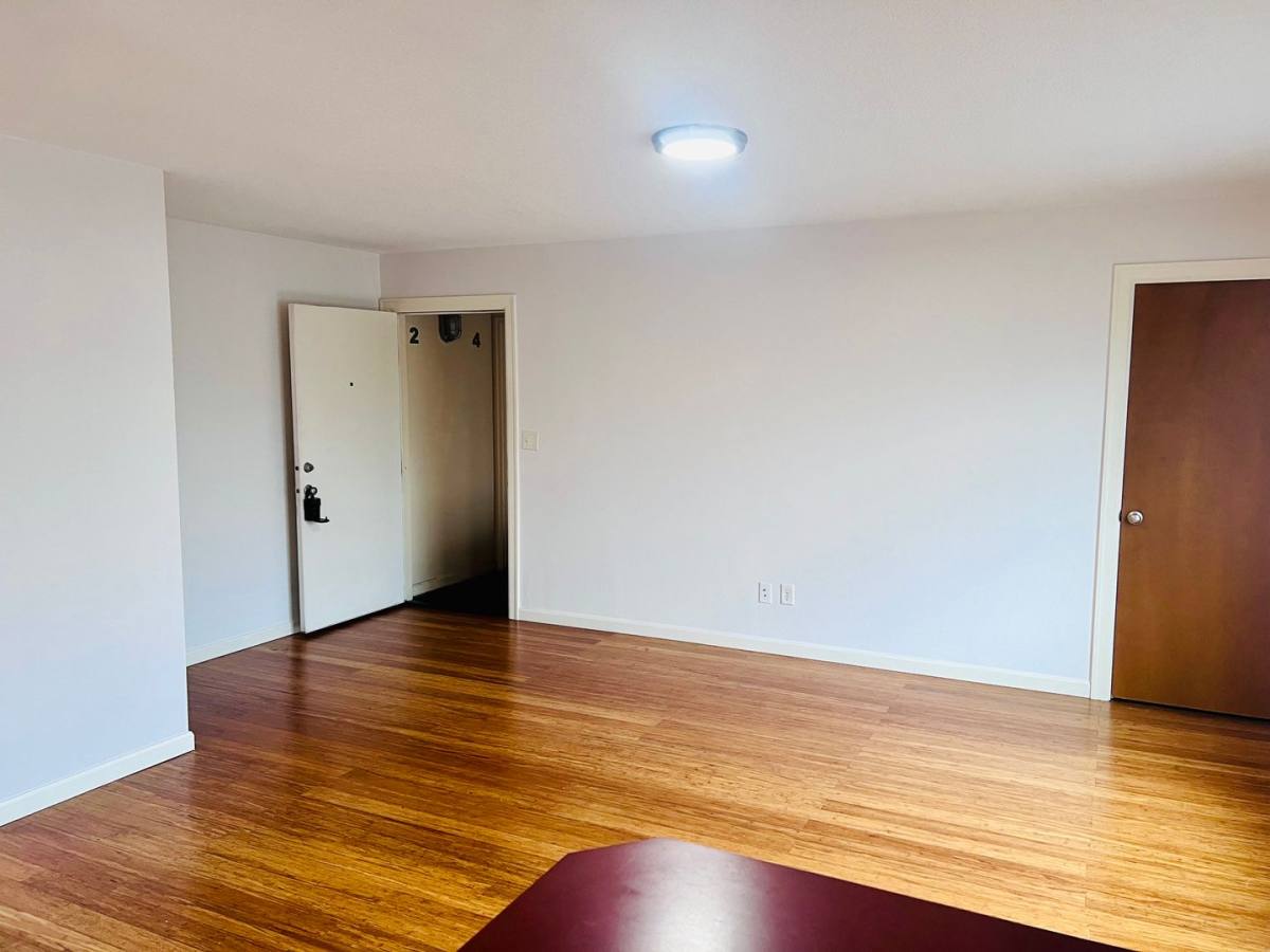 Apartment for rent at 8040 N Ivanhoe St, Portland, OR 97203