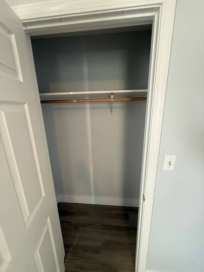 Apartment for rent at 264 Peterson Ave, Auburn, KY 42206