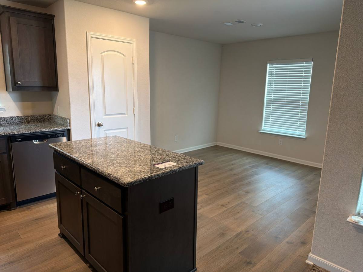 House for rent at 4247 Possumhaw Dr, Dallas, TX 75241