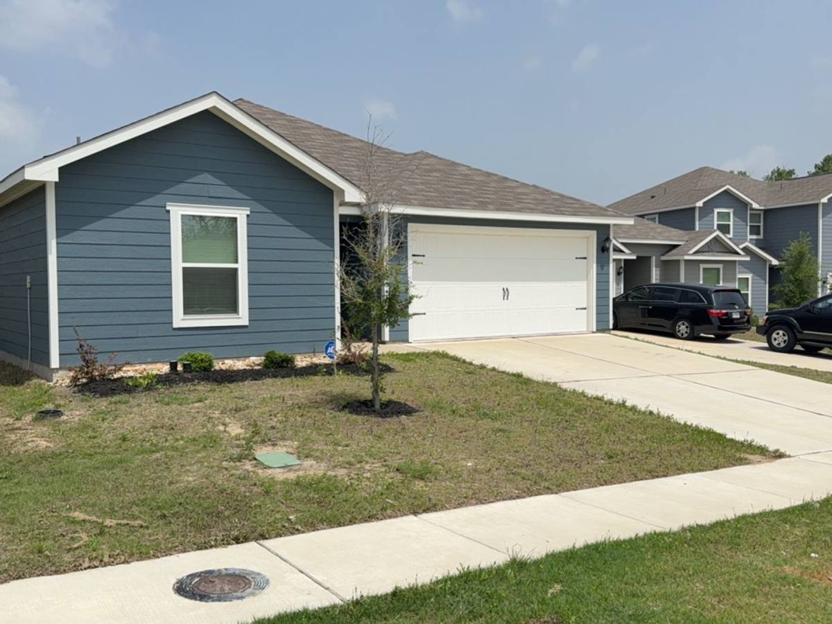 House for rent at 4247 Possumhaw Dr, Dallas, TX 75241