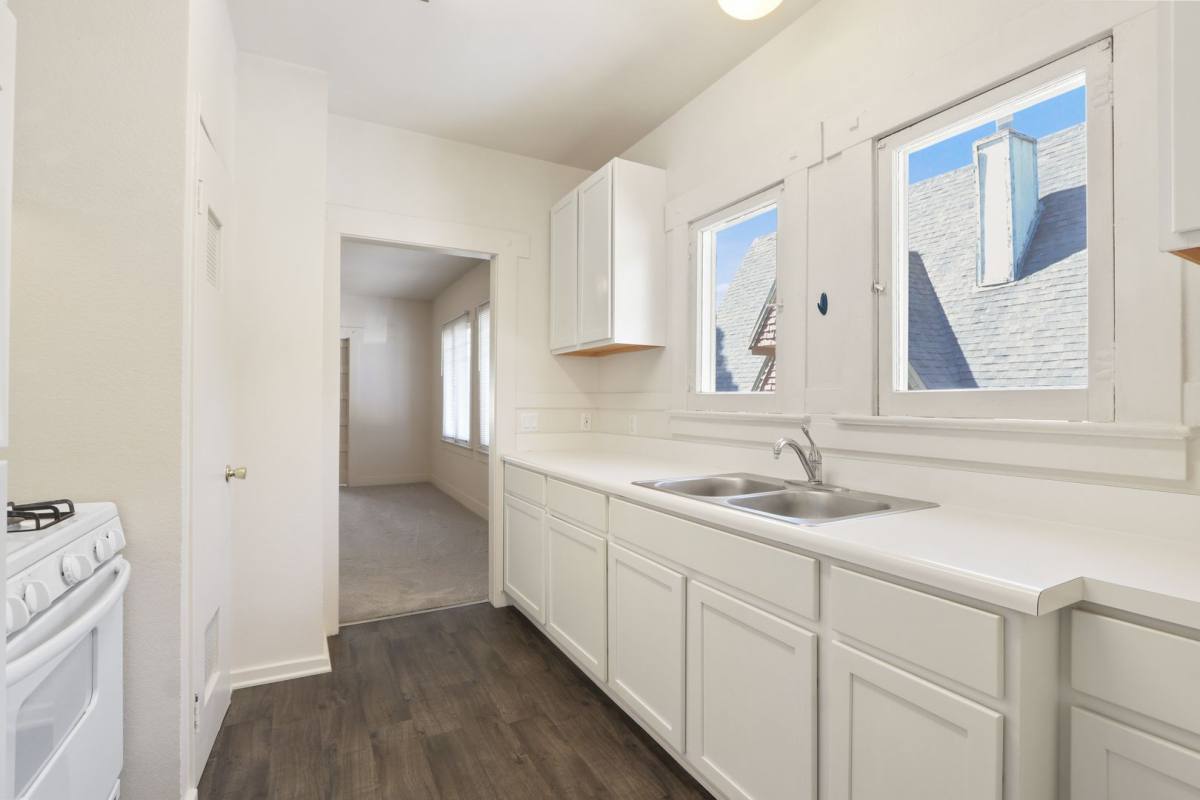 Apartment for rent at 3909 5th St, Riverside, CA 92501