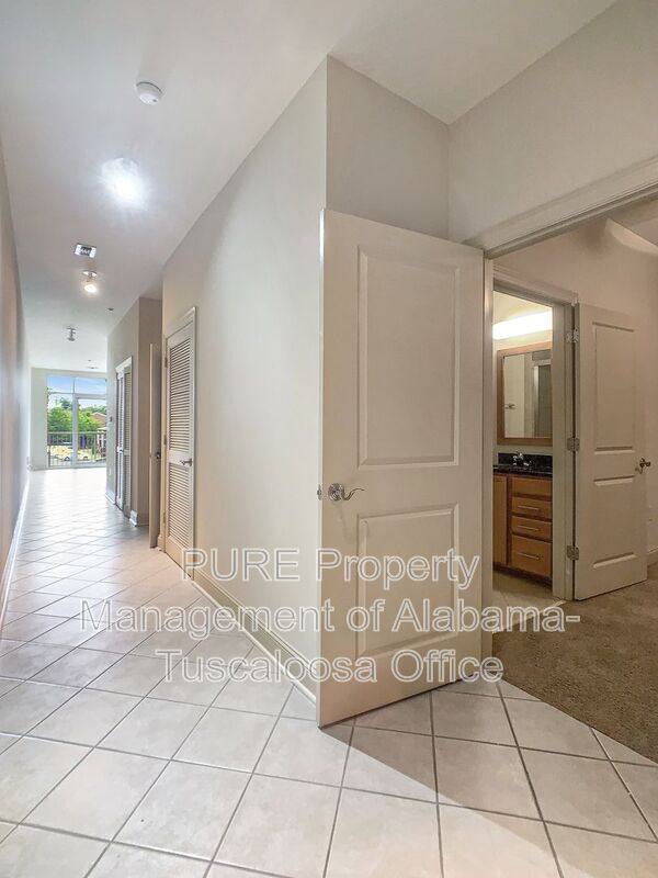 Condo for rent at 1510 9th St #113, Tuscaloosa, AL 35401