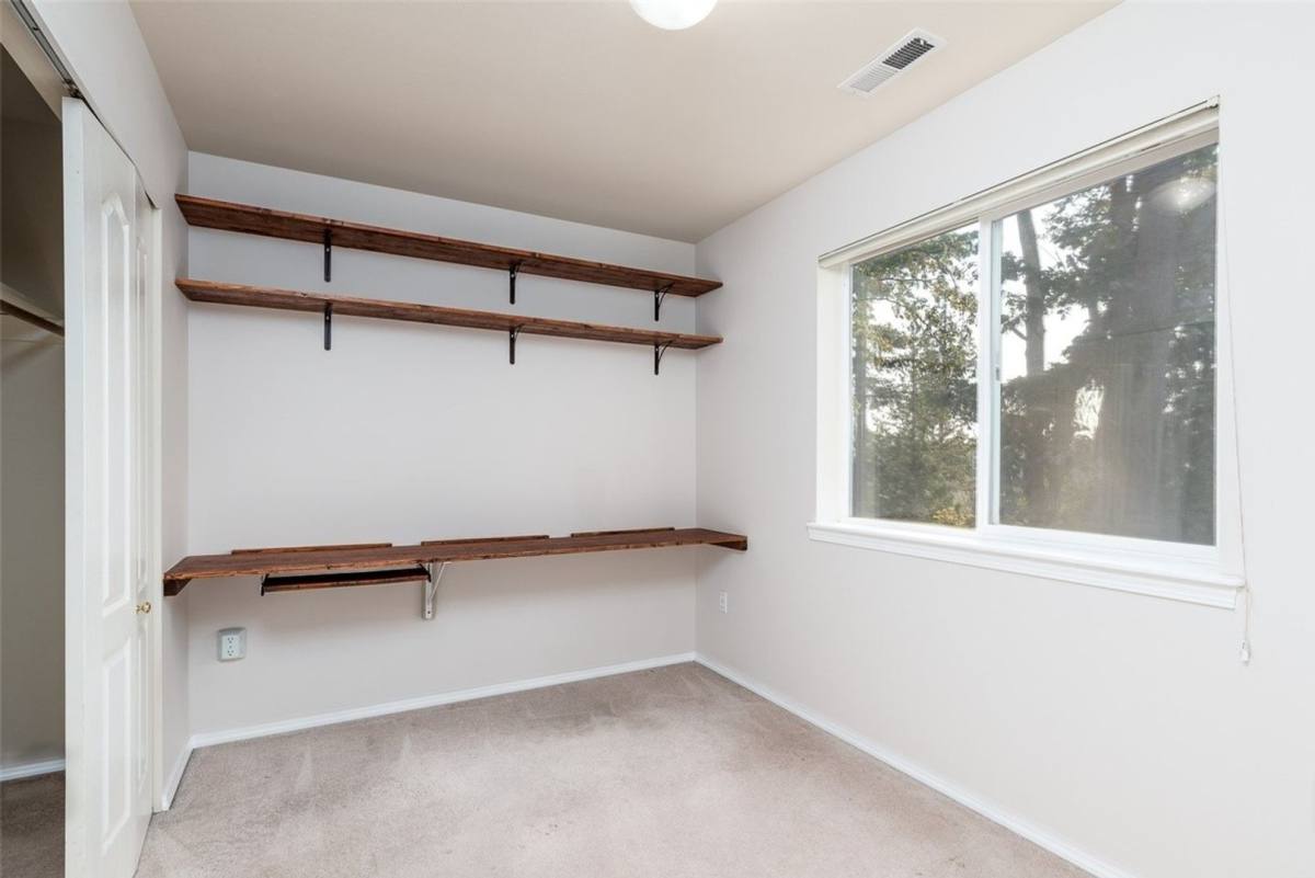House for rent at 132 S 41st St, Bellingham, WA 98229