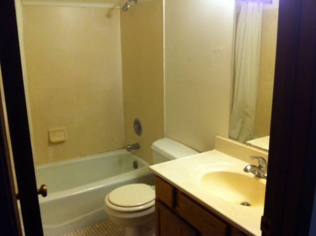 Apartment for rent at 4405 Dwight Dr, Madison, WI 53704