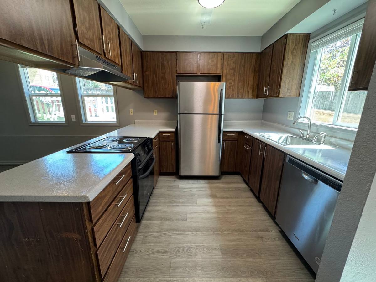 Apartment for rent at 7831-7837 SW 34th Ave, Portland, OR 97219