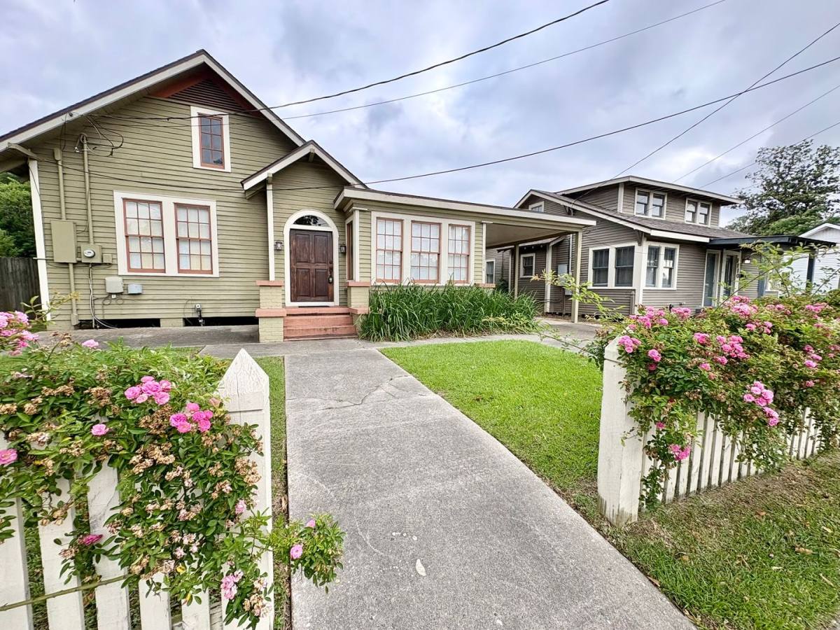 House for rent at 1114 W Congress St, Lafayette, LA 70501