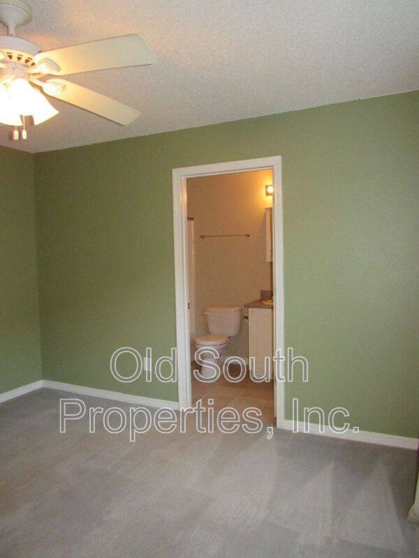 House for rent at 2018 Marquesas Lane, Pensacola, FL 32506