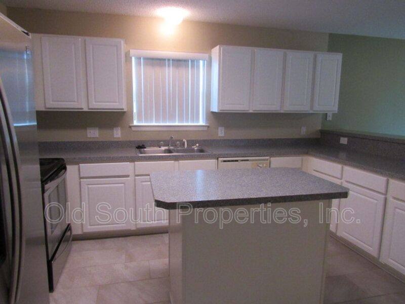 House for rent at 2018 Marquesas Lane, Pensacola, FL 32506