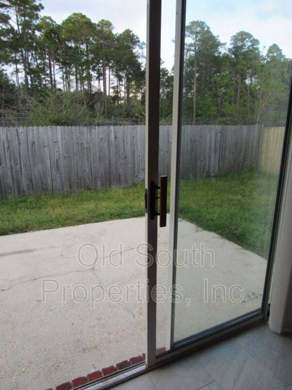 House for rent at 2018 Marquesas Lane, Pensacola, FL 32506