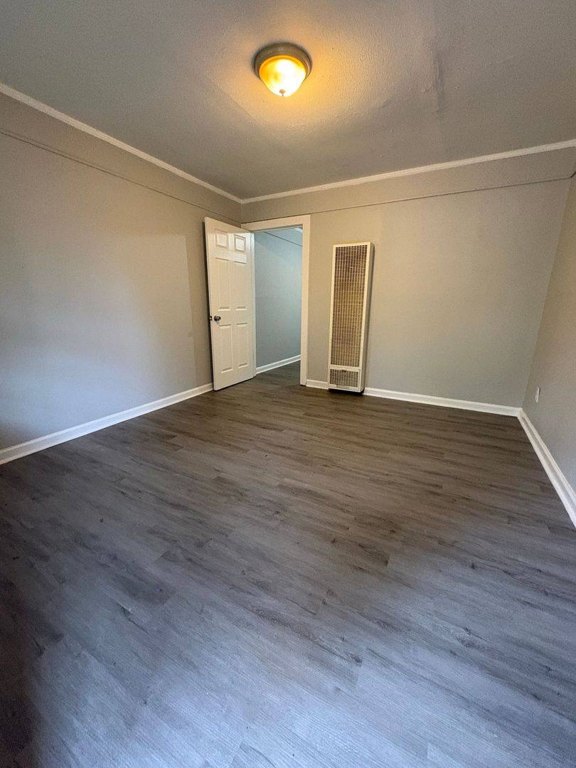 House for rent at 2077 Lowell Ave, Memphis, TN 38114