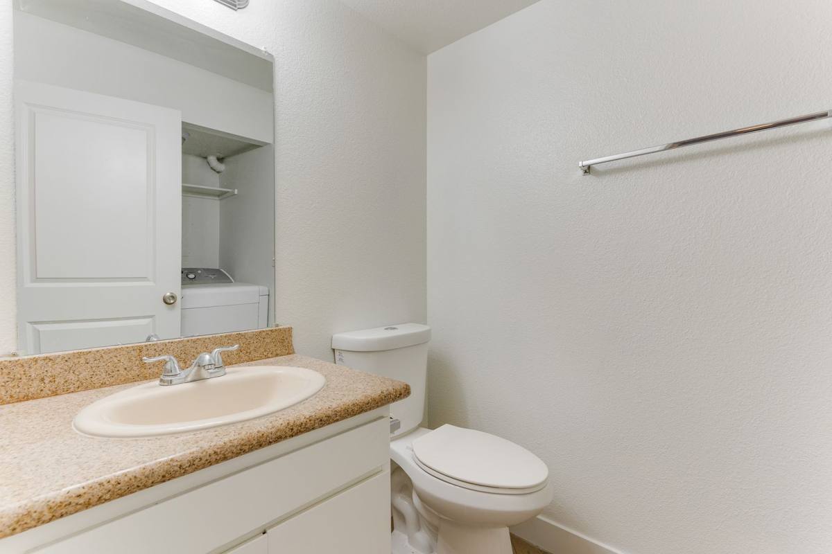 Townhouse for rent at 6224 Meadow Vista Lane, Las Vegas, NV 89103