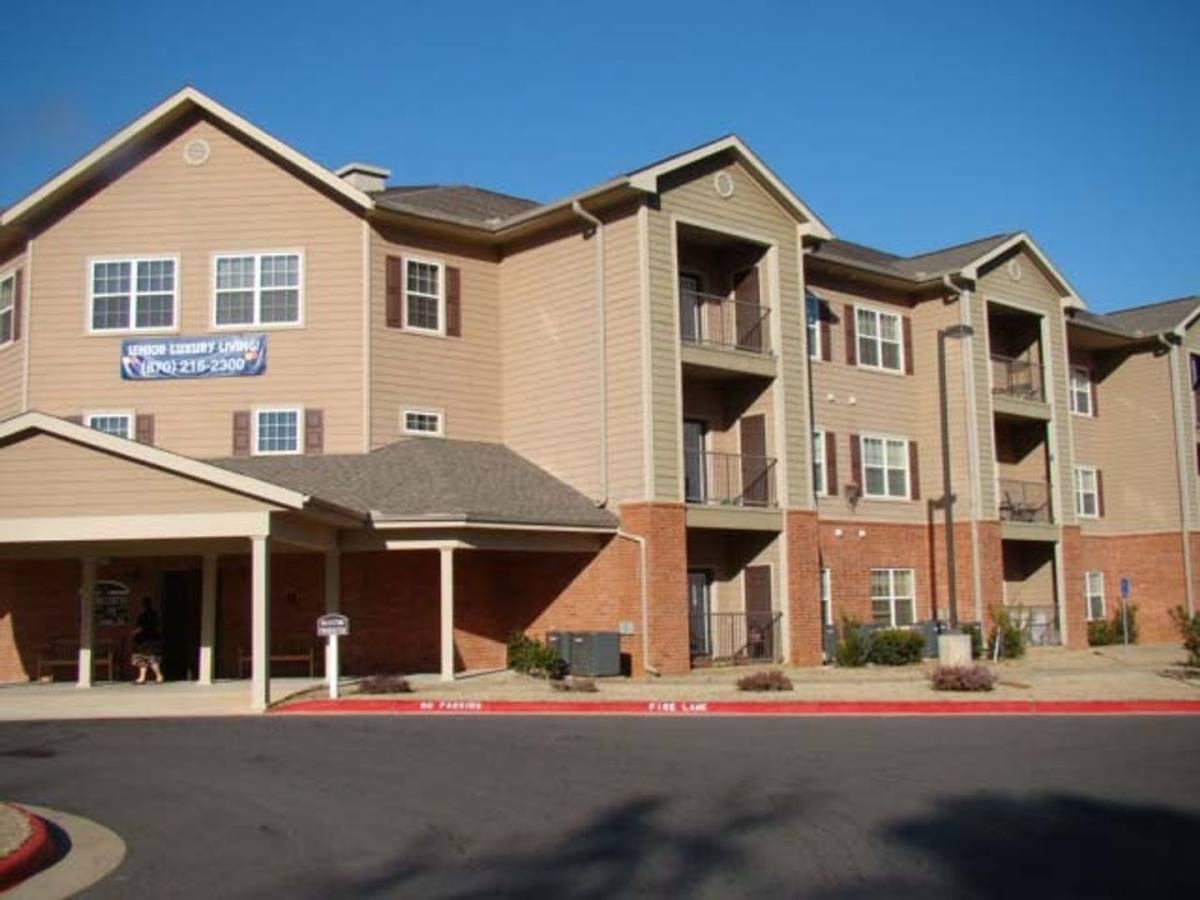Apartment for rent at 600 N Oats St, Texarkana, AR 71854
