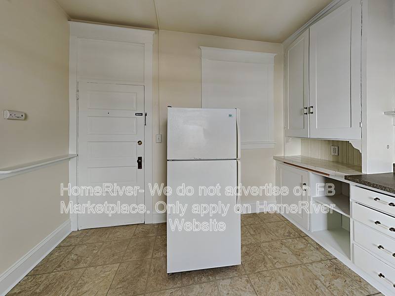 Apartment for rent at 1911 N Monroe St #D, Spokane, WA 99205