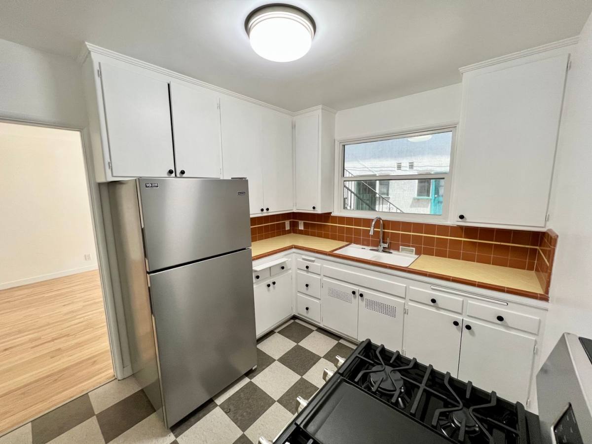 Apartment for rent at 7962 Norton Ave, Los Angeles, CA 90046