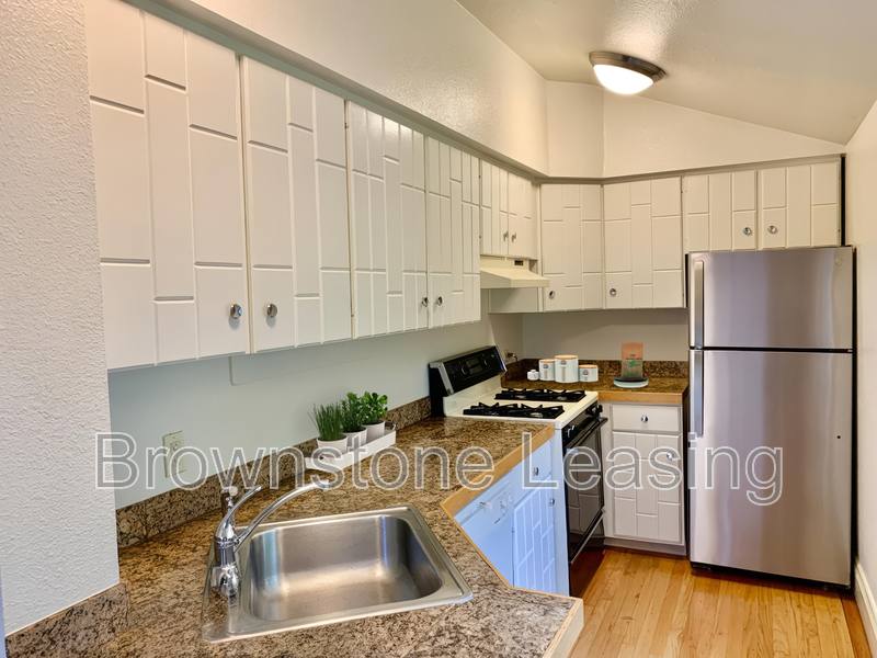 Apartment for rent at 1035 N Marion St #3, Denver, CO 80218