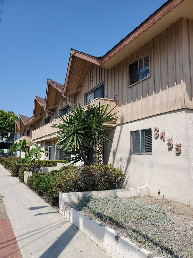 Apartment for rent at 3455 Emerald St, Torrance, CA 90503
