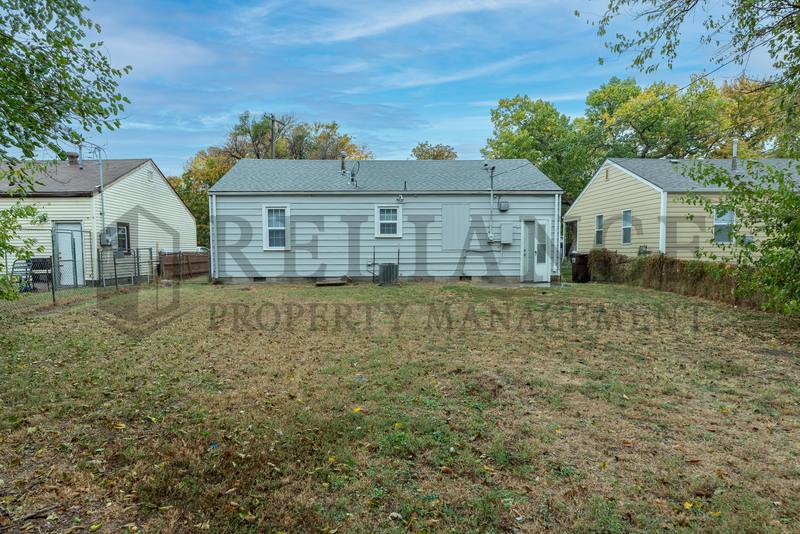 House for rent at 726 S Bonn St, Wichita, KS 67213