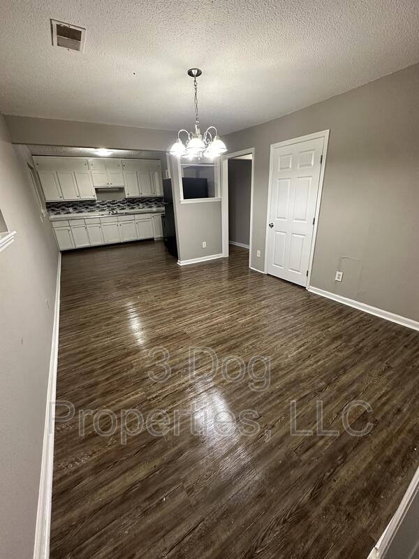 House for rent at 2105 Rawlings St, Chattanooga, TN 37406