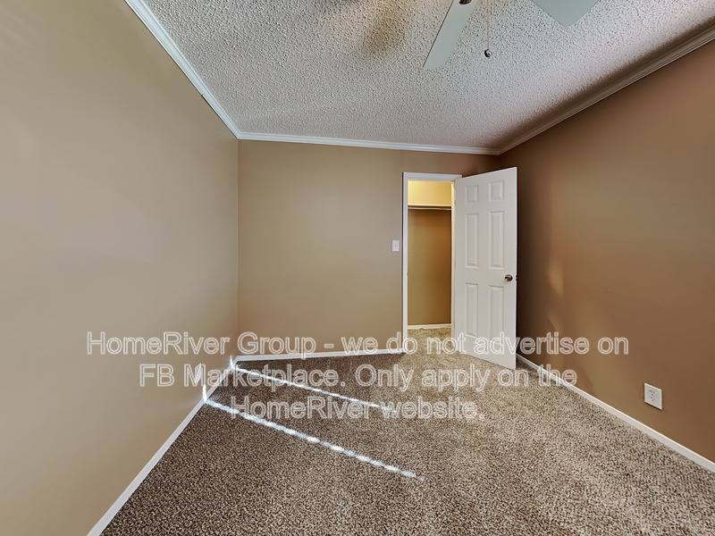 Townhouse for rent at 106 N McKown Ave, Sherman, TX 75092