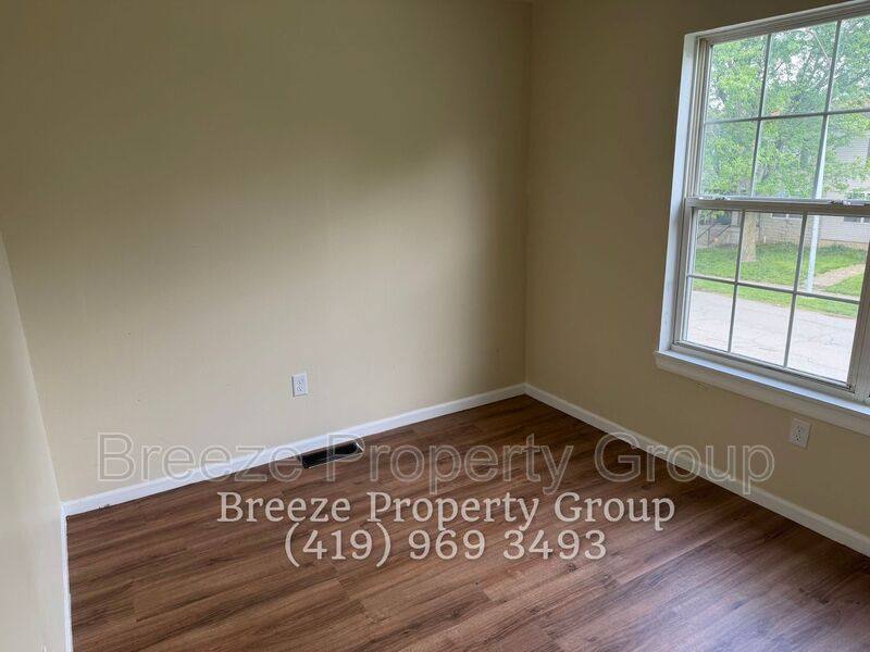 Apartment for rent at 616 Hope St, Lima, OH 45804