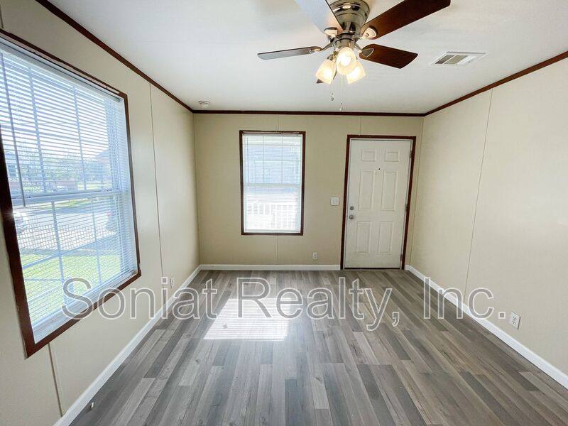 Apartment for rent at 2531 N Miro St, New Orleans, LA 70117