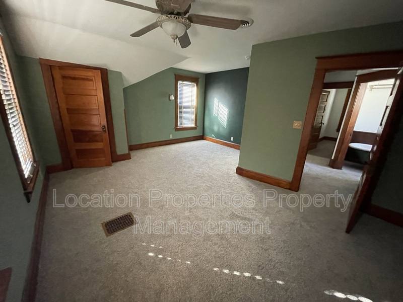 House for rent at 437 Ohio St, Lawrence, KS 66044
