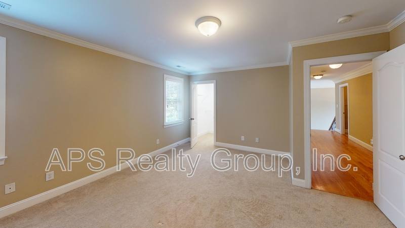House for rent at 2140 Rossmore Rd, Clemmons, NC 27012