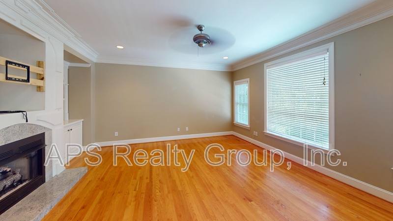 House for rent at 2140 Rossmore Rd, Clemmons, NC 27012
