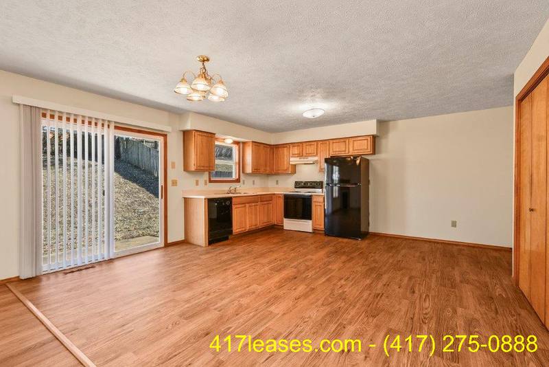 House for rent at 3318 S Valley View Dr, Springfield, MO 65807