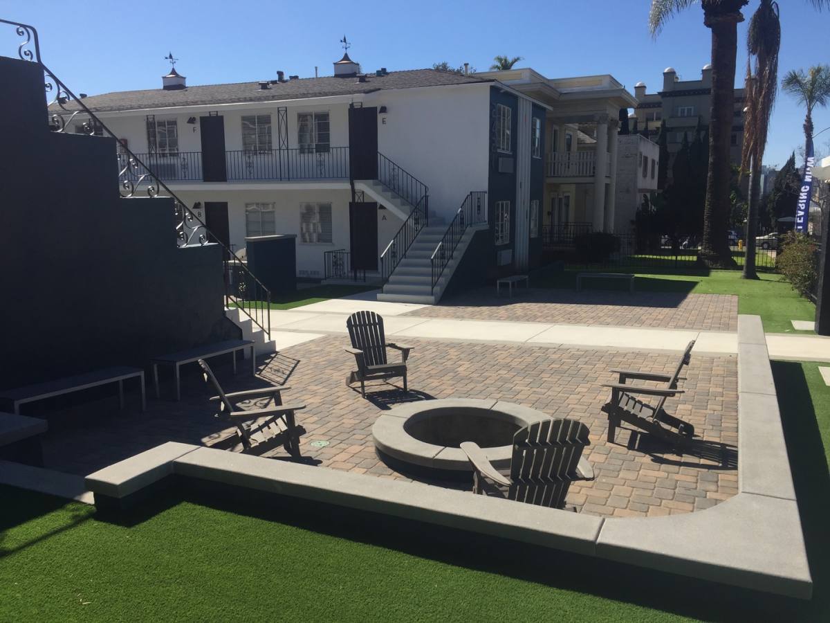 Apartment for rent at 2421 E St, San Diego, CA 92102
